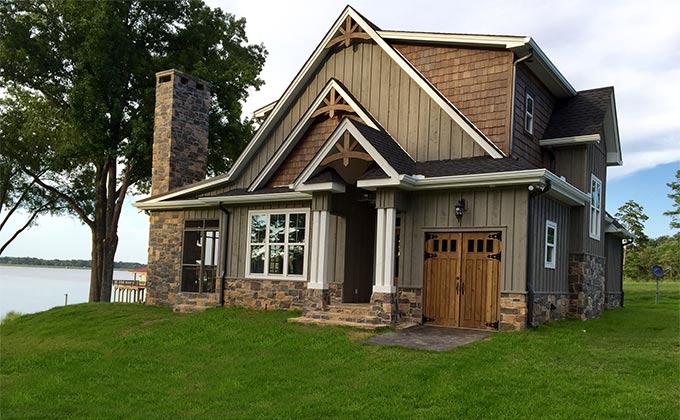 craftsman rustic 2 story lake cottage